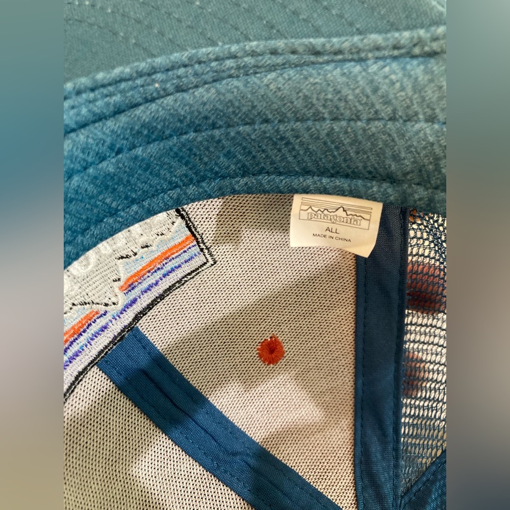 PATAGONIA KIDS LOGO TRUCKER HAT SUMAC RED - Picture 4 of 4